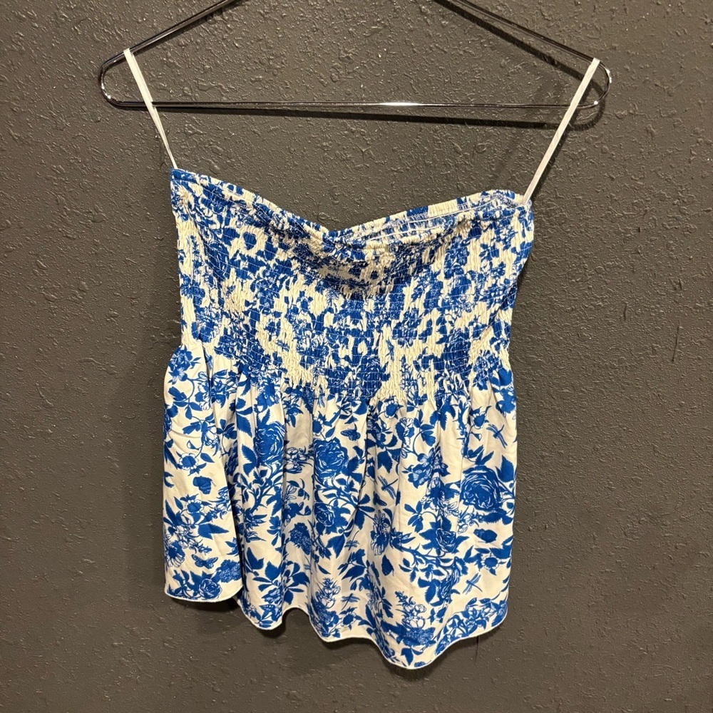 SHEIN Floral Blue and White Women's Halter Top